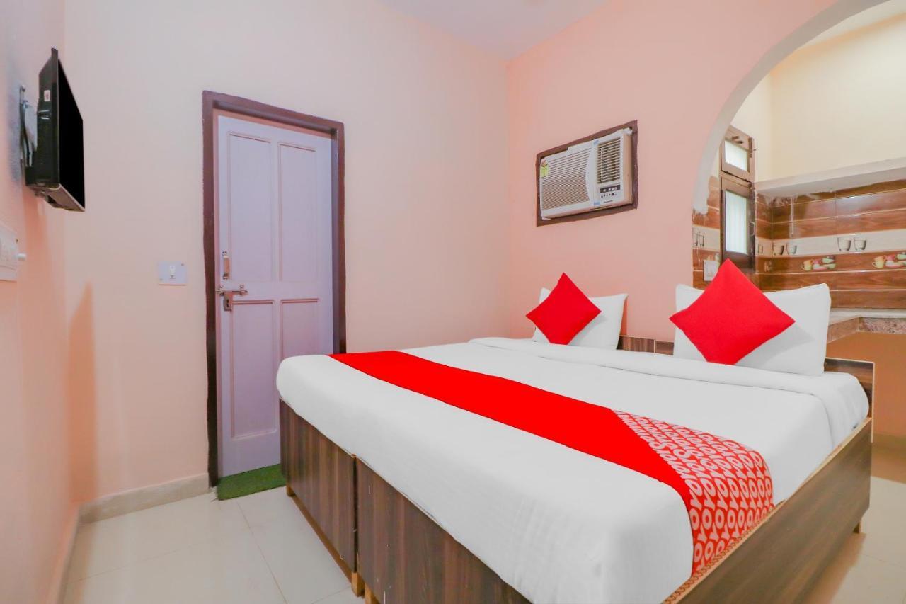 Hotel O Bhardwaj Guest House Garhi Harsaru Eksteriør bilde